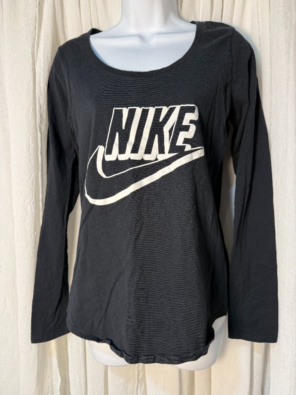 Nike Sportswear Shirt Womens Size Medium Black White Logo Long Sleeve